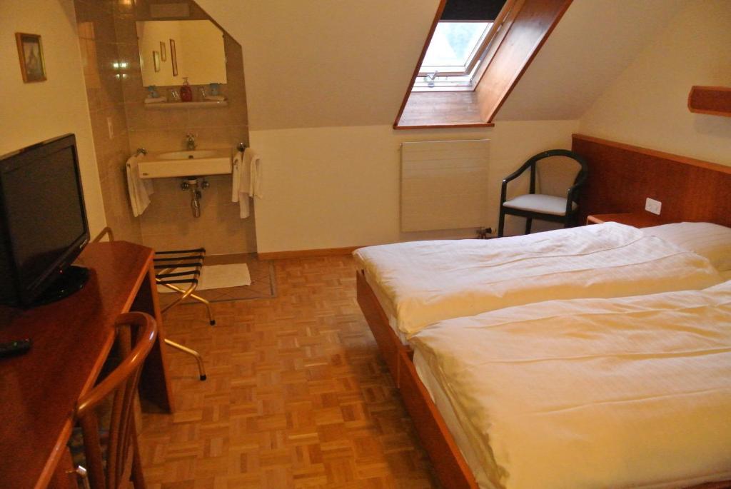 Auberge De La Reunion Coinsins Room photo